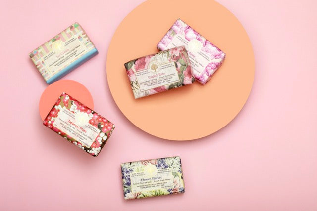 Wavertree & London Happy Hour Set | Prosecco Diffuser + Cosmopolitan & Espresso Martini Soap